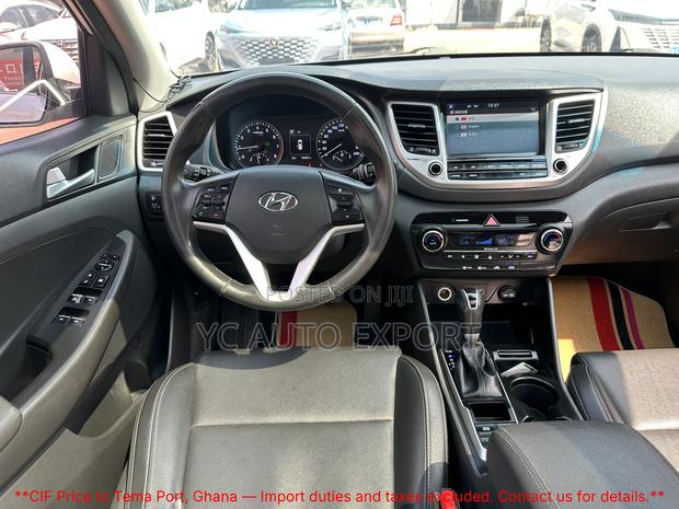 Hyundai Tucson SE FWD 2018 Black