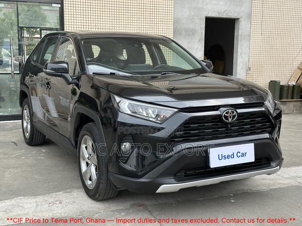 Toyota RAV4 XLE Premium 2022 Black