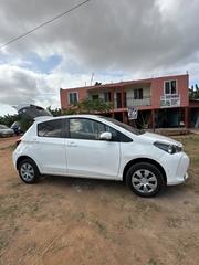 Toyota Vitz 2014 White for sale