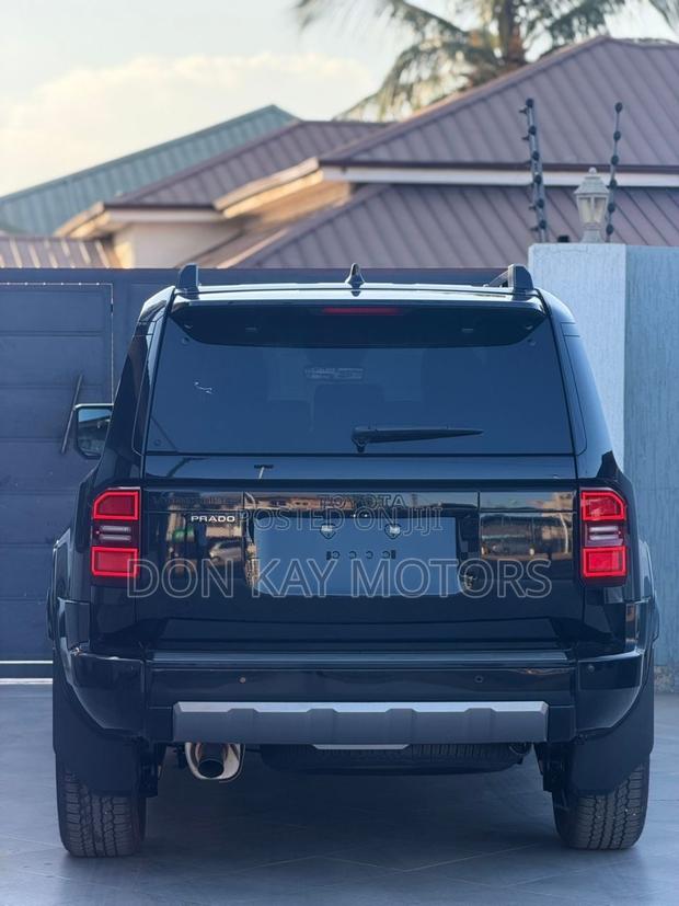 New Toyota Land Cruiser 2025 Black