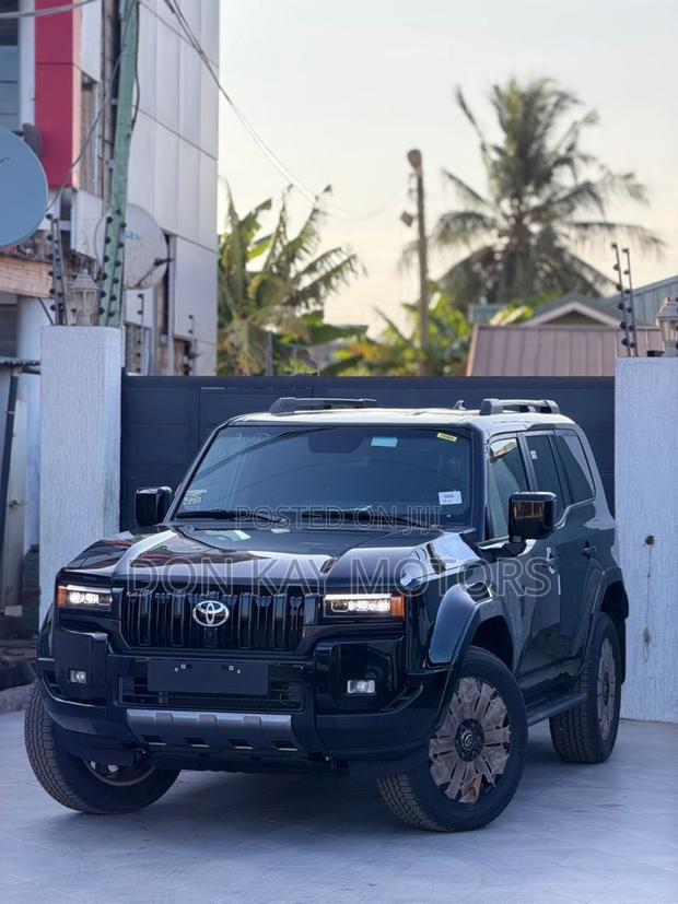 New Toyota Land Cruiser 2025 Black