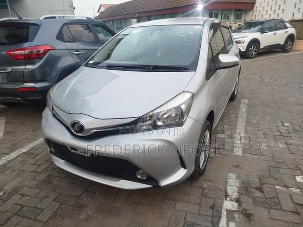 Toyota Vitz 1.5 FWD 5dr 2016 Silver