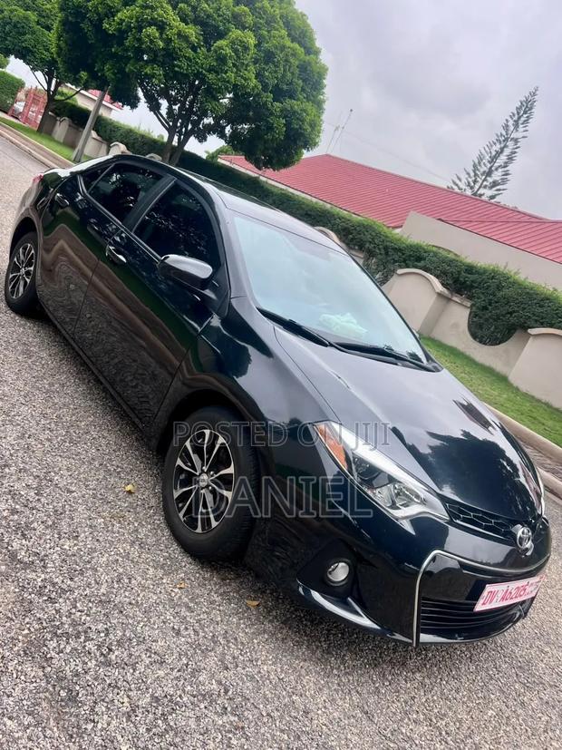 Toyota Corolla LE Eco 4dr Sedan (1.8L 4cyl CVT) 2016 Blue