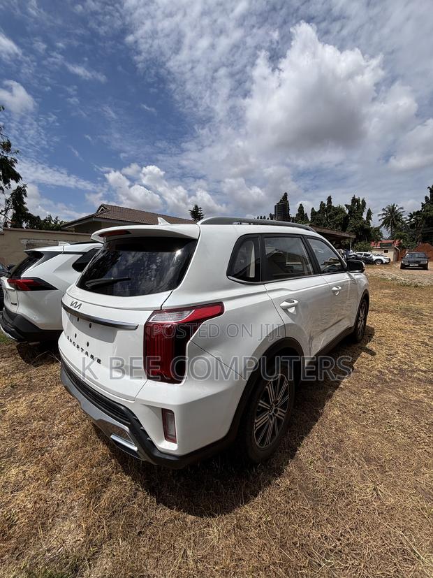 Kia Sportage EX 2022 White