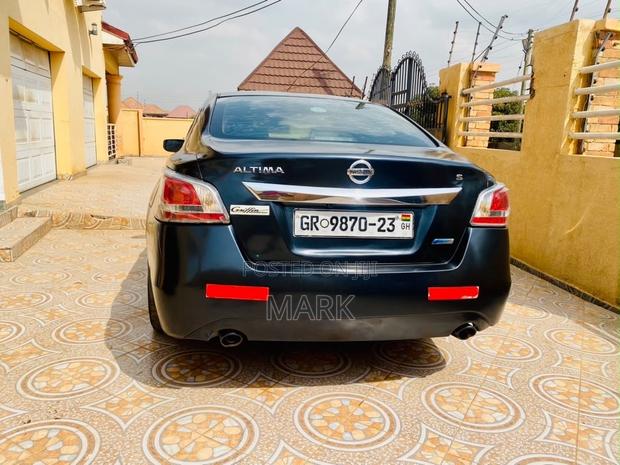 Nissan Altima 2014 Black