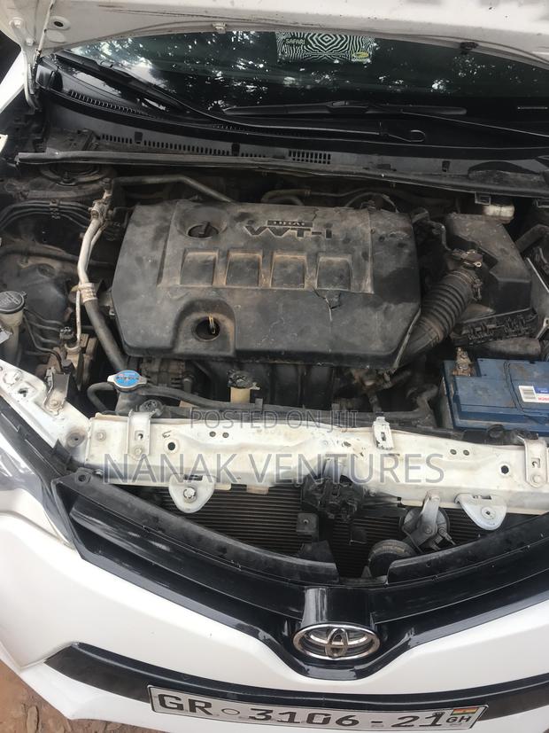 Toyota Corolla LE Eco Plus 4dr Sedan (1.8L 4cyl CVT) 2016 White