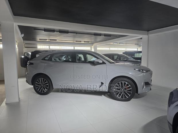New Changan UNI-K 2.0 Petrol AWD 2025 Gray