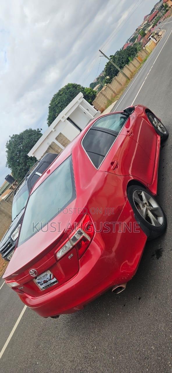 Toyota Camry SE 4dr Sedan (2.5L 4cyl 6A) 2013 Red