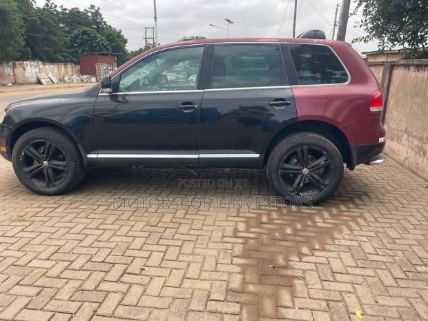 Volkswagen Touareg V6 TDI 2010 Black