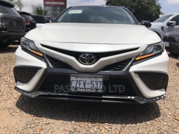 Toyota Camry XSE 2023 White