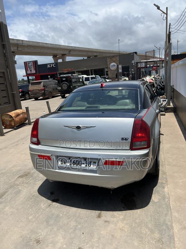 Chrysler 300C SRT8 RWD 2010