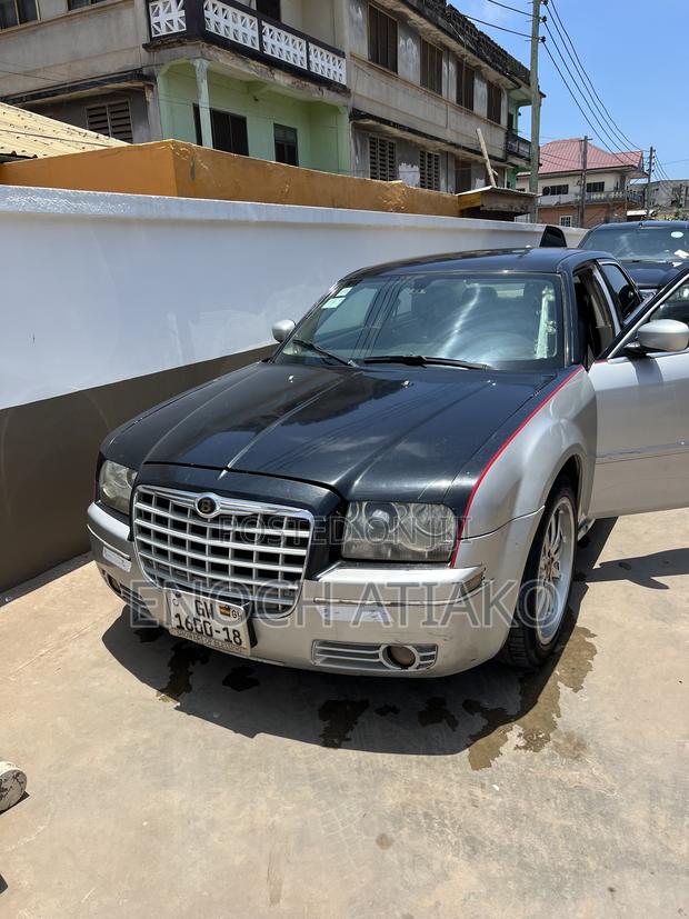 Chrysler 300C SRT8 RWD 2010