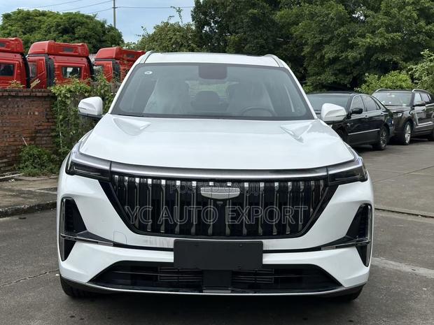 New Geely Boyue 2025 White