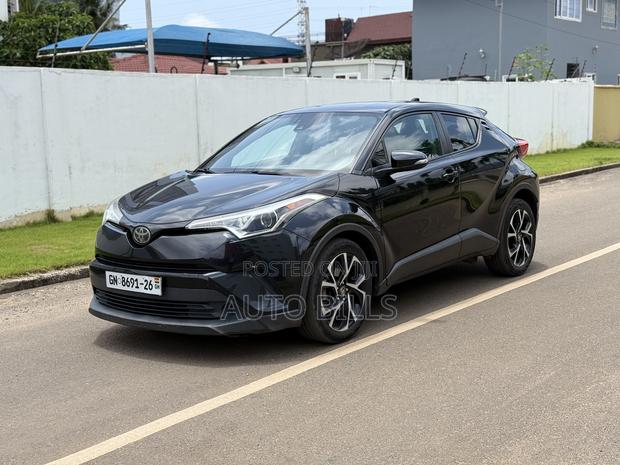 Toyota C-HR LE FWD 2019 Black