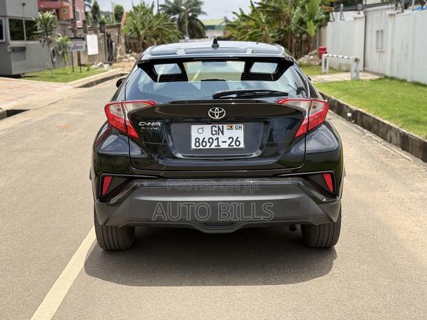 Toyota C-HR LE FWD 2019 Black