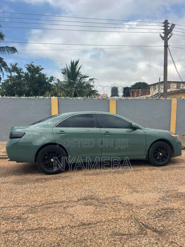 Toyota Camry Base 4dr Sedan (2.4L 4cyl 5M) 2009 Green