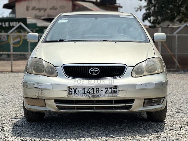 Toyota Corolla 2005 Silver