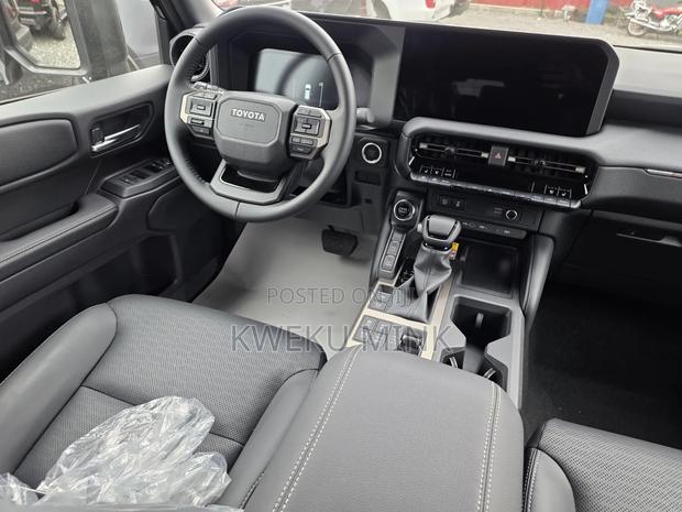 New Toyota Land Cruiser Prado 2026 Black