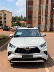 New Toyota Highlander 2023 White for sale