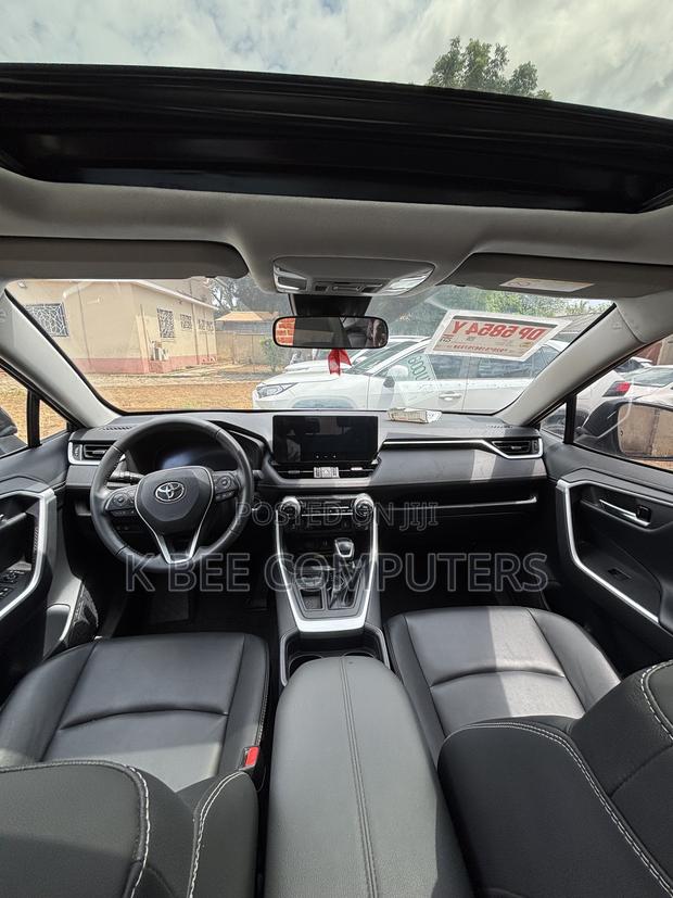 Toyota RAV4 2024 Black