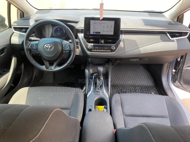 Toyota Corolla LE 2024 Gray