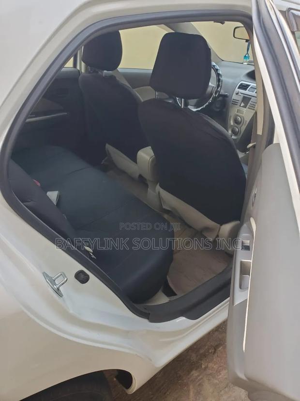 Toyota Belta 2010 White