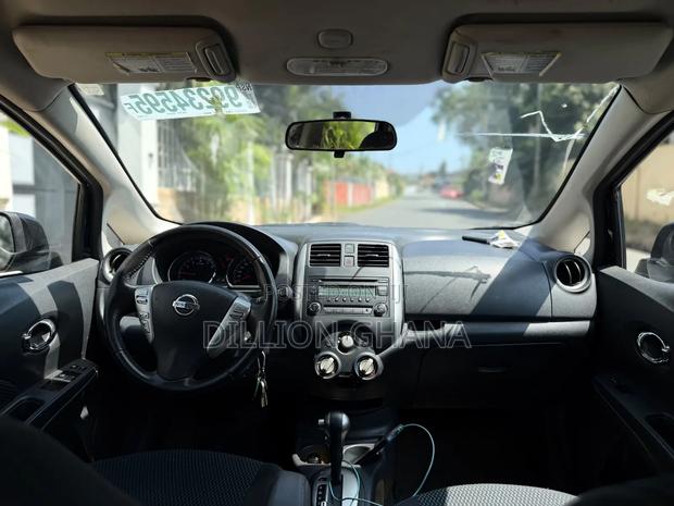 Nissan Versa 1.6 SV 4dr Sedan (1.6L 4cyl CVT) 2014 Black