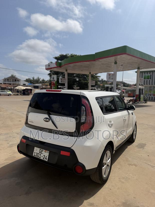 Kia Soul 2017 White