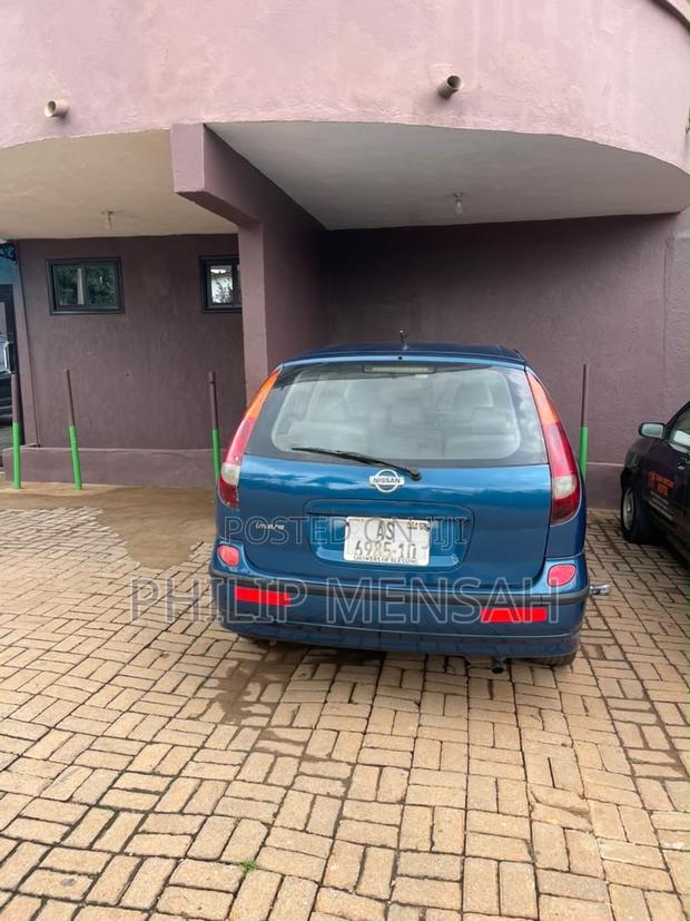 Nissan Almera 2009 Blue