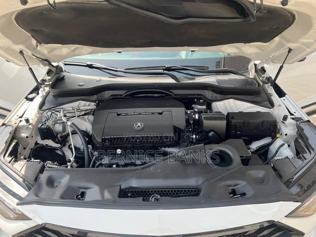 Acura MDX w/A-Spec Package 2024 White