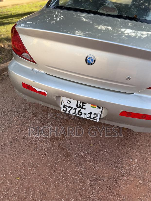 Kia Spectra 2002 Silver