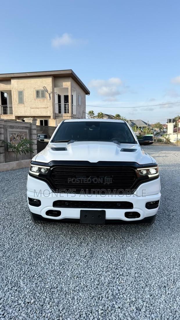 Dodge RAM 2023 White