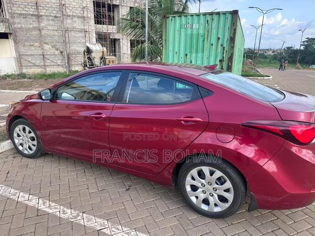 Hyundai Elantra Value Edition Sedan FWD (1.8L 4cyl 6A) 2016 Red