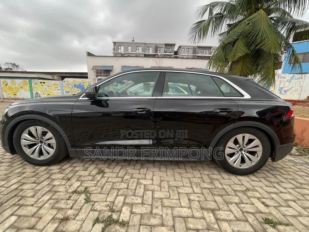 New Audi Q8 Premium 2023 Black