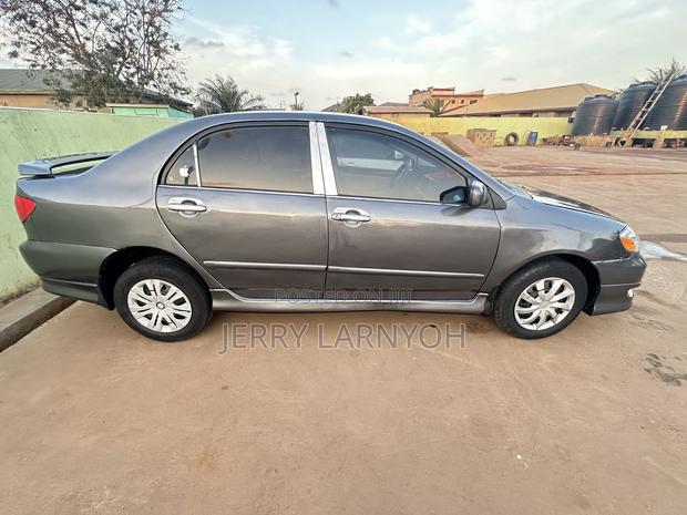 Toyota Corolla 1.8 TS 2005 Gray
