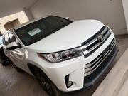 Toyota Highlander 2018 White for sale