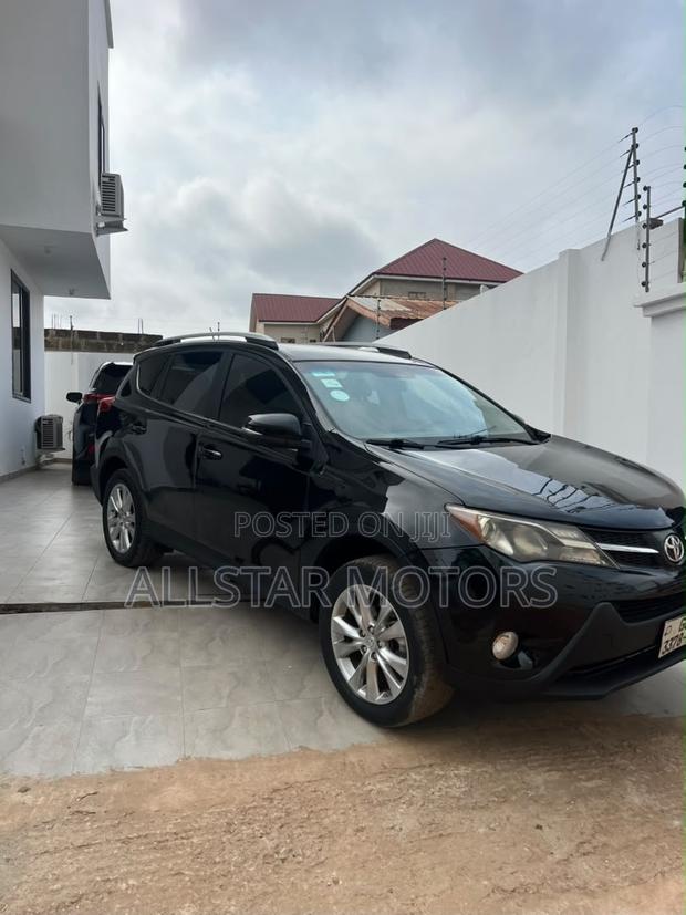 Toyota RAV4 Limited 4dr SUV (2.5L 4cyl 6A) 2015 Black