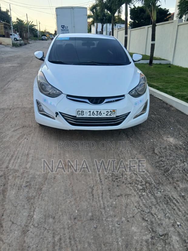 Hyundai Elantra 2013 White