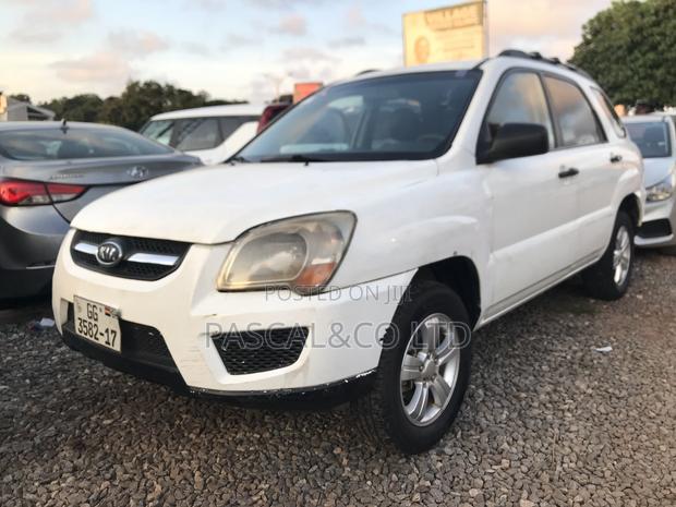 Kia Sportage 2.0L Automatic 4x4 2009 White