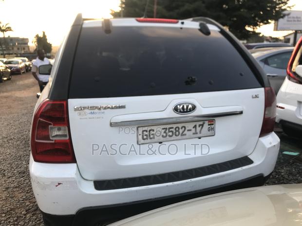 Kia Sportage 2.0L Automatic 4x4 2009 White
