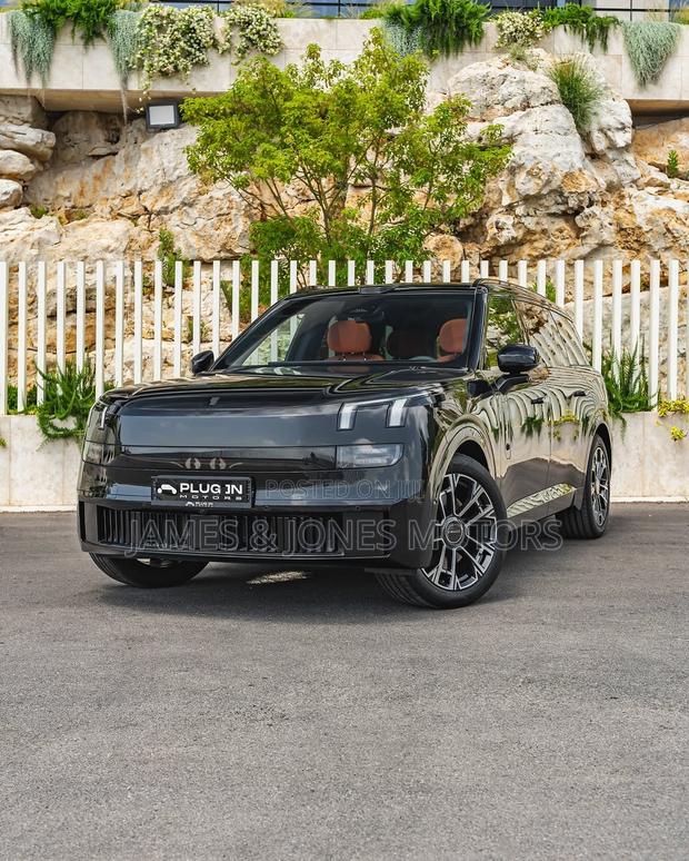 New Lynk & Co 900 2026 Black