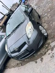 Toyota Yaris 2010 Gray for sale