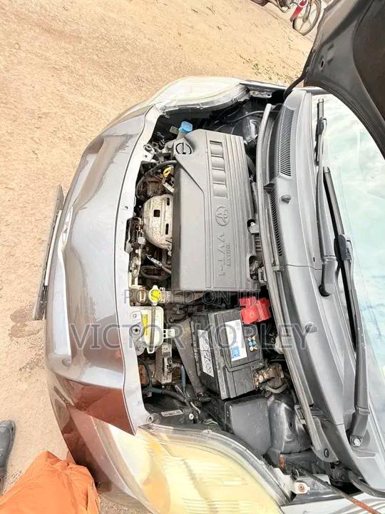 Toyota Yaris 2010 Gray