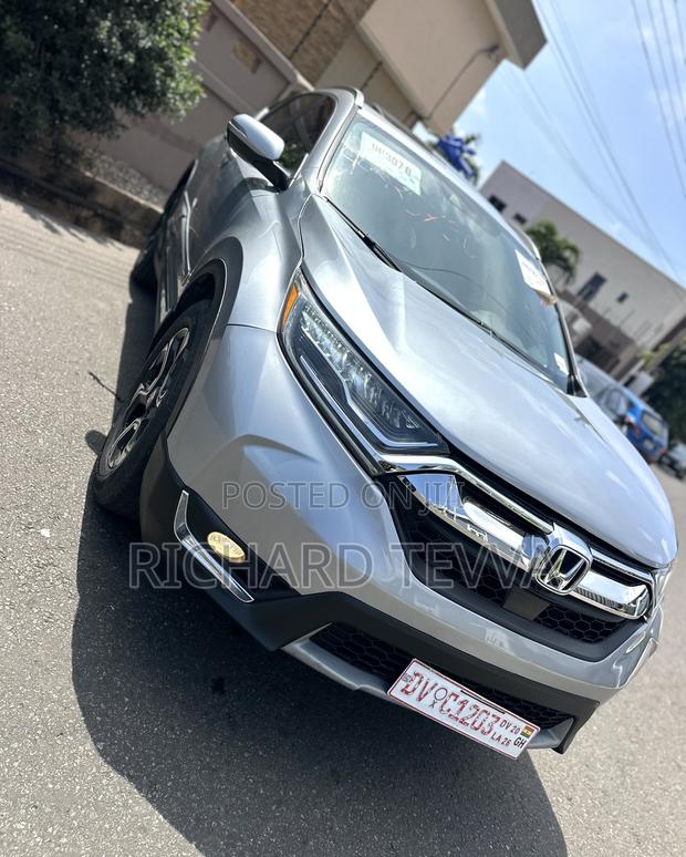 Honda CR-V Touring 4dr SUV AWD (1.5L 4cyl CVT) 2017 Silver