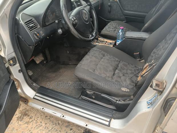 Mercedes-Benz C180 2002 Silver