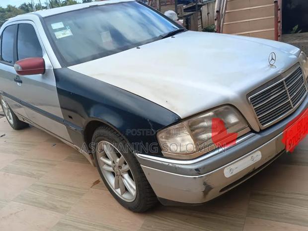 Mercedes-Benz C180 2002 Silver