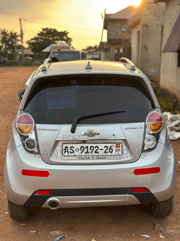Toyota Vitz 2010 Black