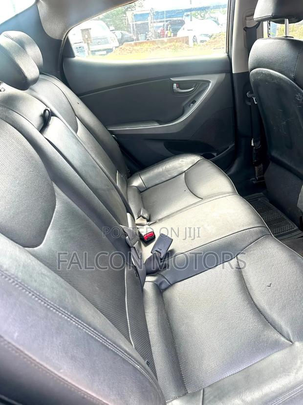 Hyundai Elantra 2015 Black