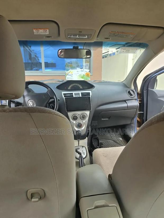 Toyota Belta 2012 Blue