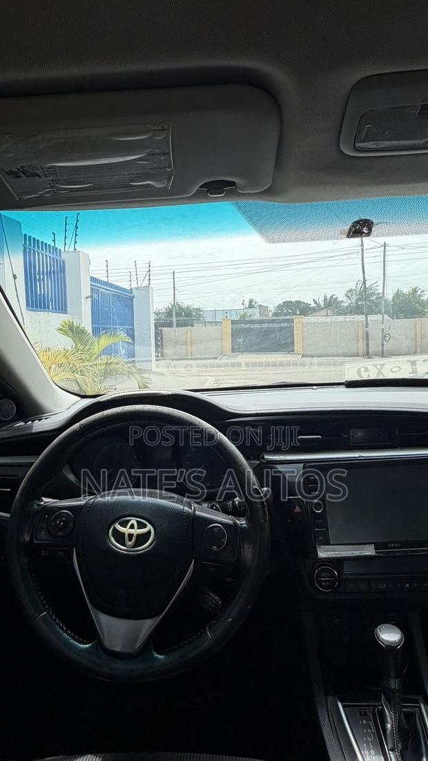 Toyota Corolla S 4dr Sedan (1.8L 4cyl CVT) 2015 Blue